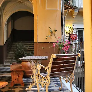 Couette-café Cortile Stesicoro